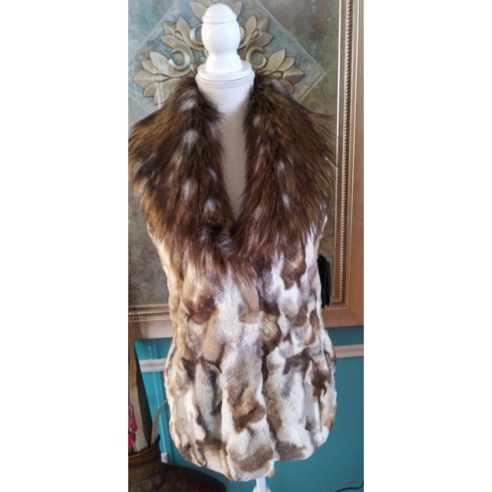 Faux fur vest with belt